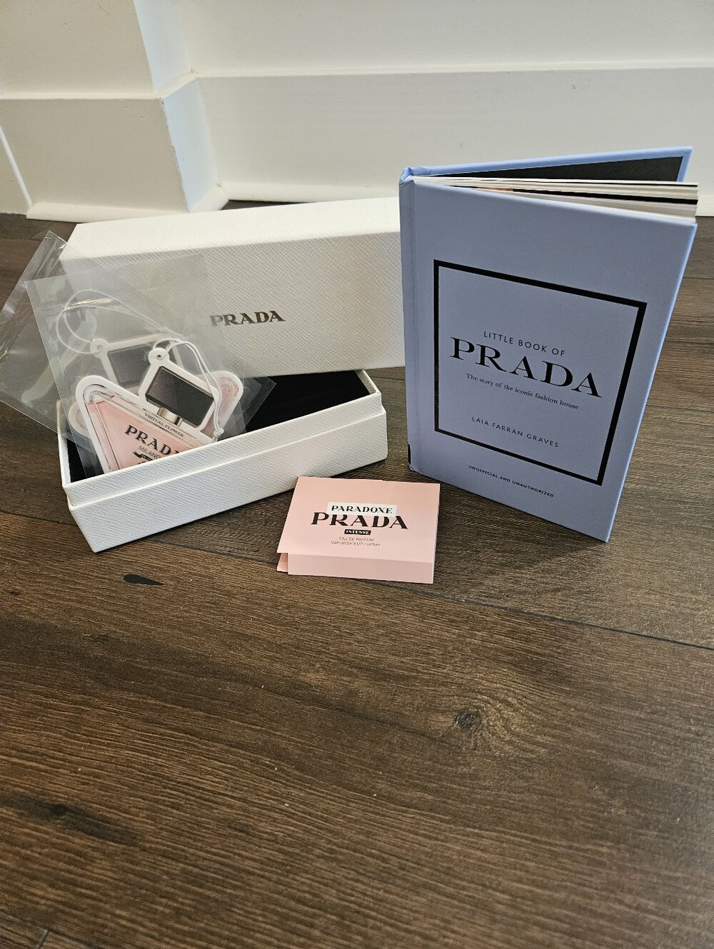Prada Collector Gift Bundle Book Box Air Fresheners Paradoxe Sample Luxury Set - Picture 1 of 16